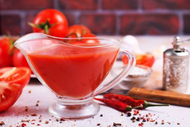aroma baharat soslu taze domates sosu