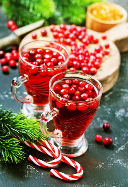 Close Beeld Van Kerstmis Candy Canes Cranberry Drinken Met Bessen — Stockfoto