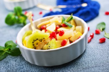 kase, nane yaprağı salatası vitamini meyve salatası