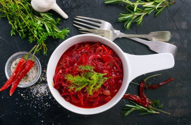 kase sarımsaklı kızarmış pancar salatası