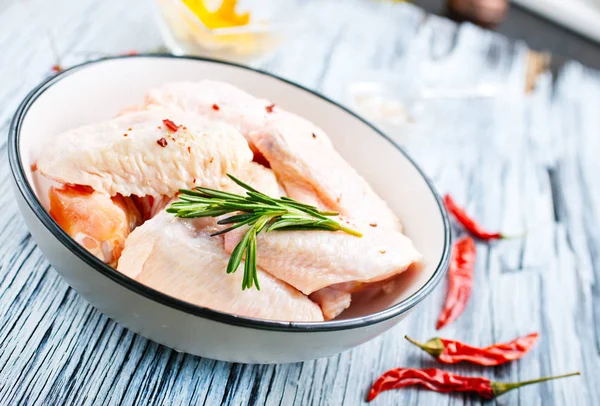 Raw Chicken Wings Spices Salt Bowl Wooden Table — Stock Photo, Image