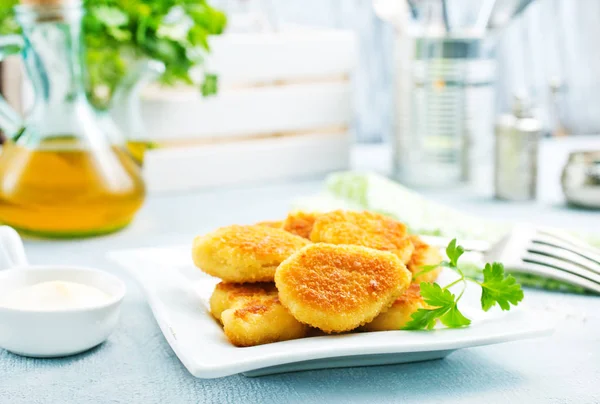 Nuggets Pollo Frito Con Salsa Plato —  Fotos de Stock