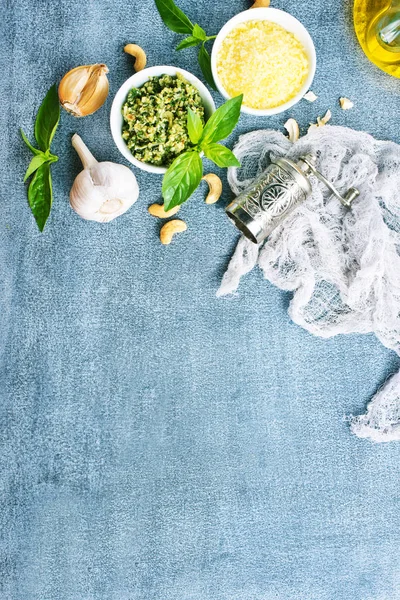 Pesto Kom Pestosaus Van Verse Ingrediënten — Stockfoto