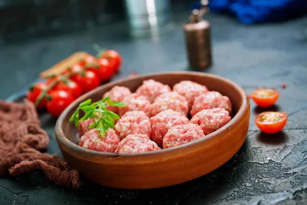 Raw Meat Balls Bowl Meat Balls Tomato — Stock Photo, Image