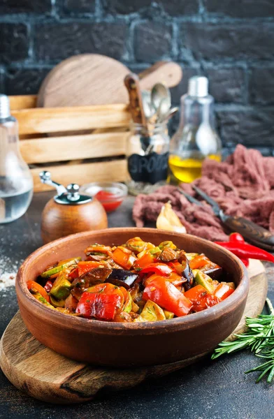 Kızarmış sebzeler