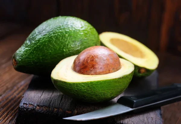 Verse avocadotaze avokado — Stok fotoğraf