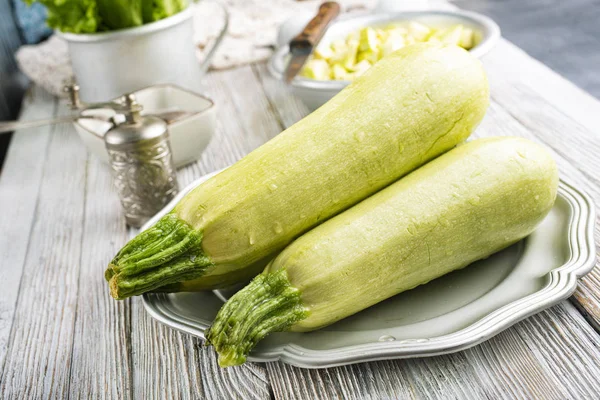 Green zucchini — Stock Photo, Image