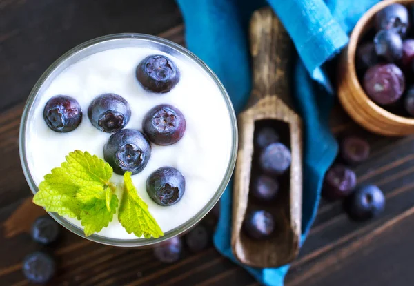 Joghurt Mit Blaubeere Leckeres Essenskonzept — Stockfoto