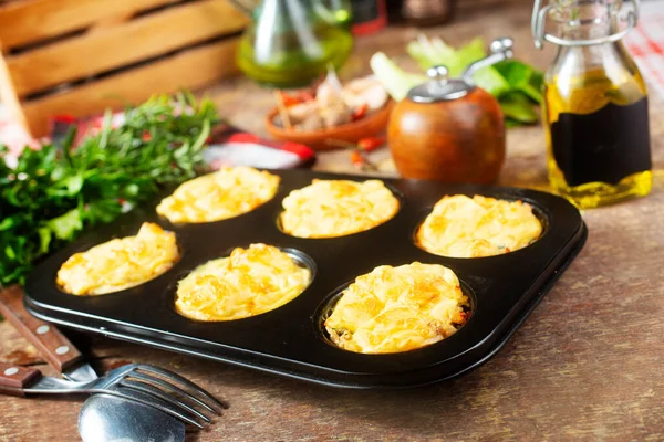 Gebackenes Hühnerfilet Mit Käse Und Champignons — Stockfoto