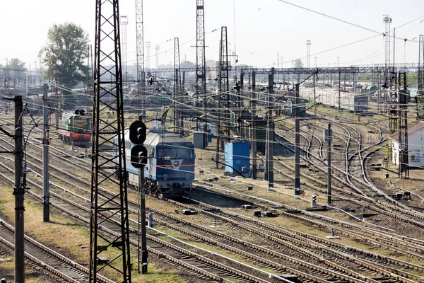 Kharkiv Oekraïne Augustus 2018 Locomotief Station Osnova Charkov Een Zonnige — Stockfoto