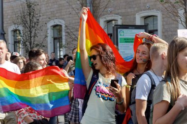Kharkiv, Ukrayna - 15 Eylül 2019: Harkiv Pride. Eşcinsellerin, lezbiyenlerin, biseksüellerin, travestilerin hakları için eşitlik yürüyüşü.