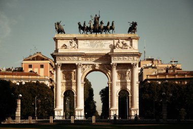 Arch barış veya Arco della Pace, Milano, İtalya.
