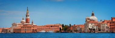İtalya Venedik 'te San Giorgio Maggiore kilisesi panoraması.