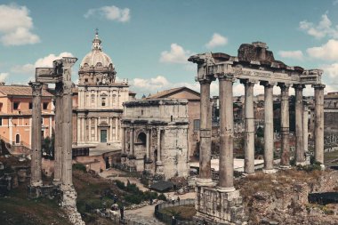 Roma Forumu ile yıkıntıları tarihi binalar, İtalya.