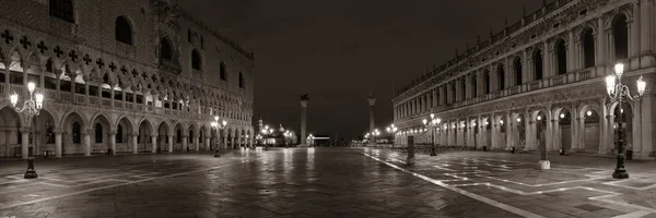 Budynków Historycznych Nocy Piazza San Marco Wenecji Włochy — Zdjęcie stockowe