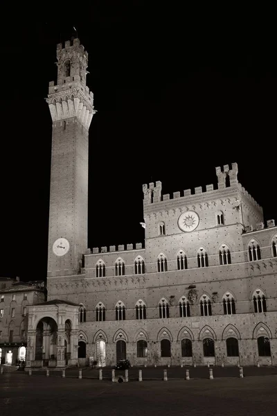 Blick Auf Den Glockenturm Des Rathauses Siena Italien — Stockfoto
