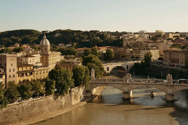 Vista Aérea Roma Con Arquitectura Antigua Puente Río Tíber Italia — Foto de Stock