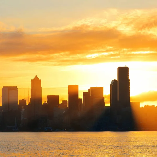 Vista Silueta Del Horizonte Del Amanecer Seattle Con Edificios Oficinas — Foto de Stock