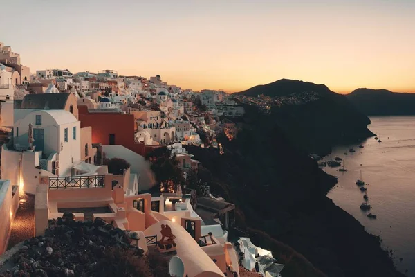 Схід Сонця Будівлями Греції — стокове фото