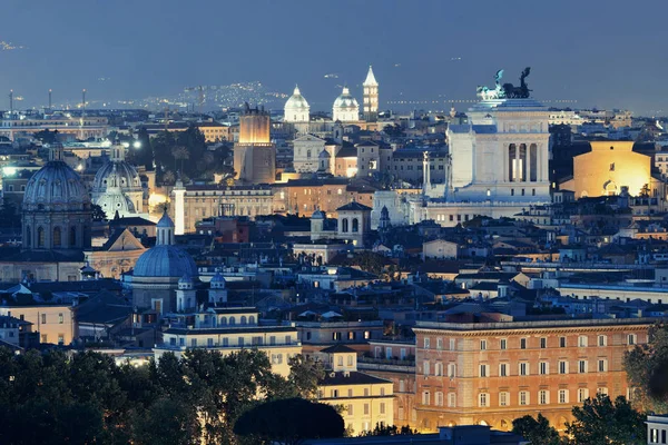 Roma Vista Para Telhado Com Arquitetura Antiga Itália Noite — Fotografia de Stock