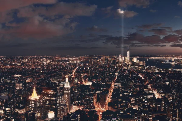 Vista Nocturna Del Horizonte Del Centro Nueva York Luz Tributo — Foto de Stock