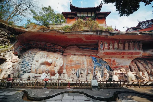 重慶の郊外にある世界遺産大足クリフロック彫刻 — ストック写真