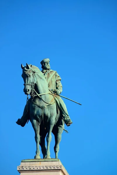 Památník Giuseppa Garibaldiho Miláně Itálie — Stock fotografie