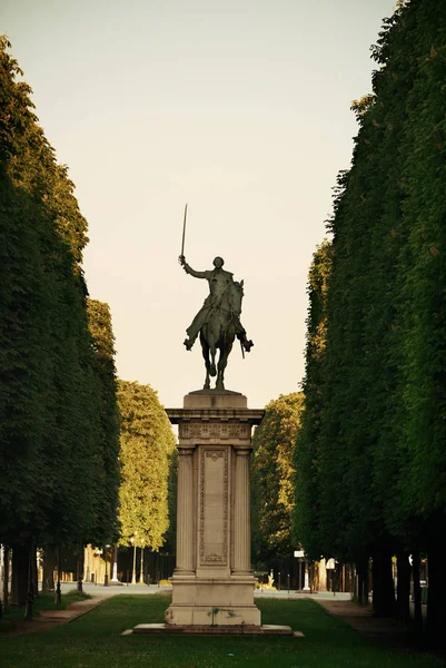 Statue Von Der Straße Paris Aus Gesehen — Stockfoto