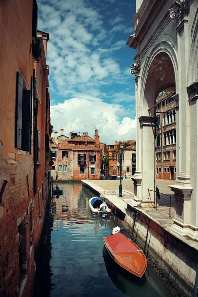 Båten Park Venedig Gränd Kanalen Italien — Stockfoto