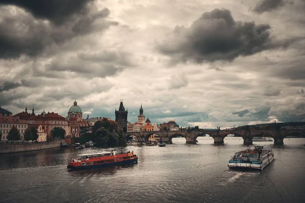 Прага Мост Через Реку Чехии — стоковое фото