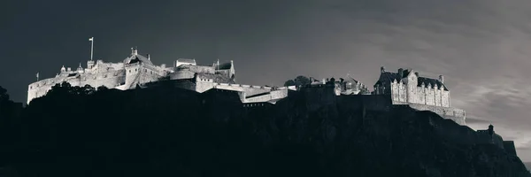 Edinburgh Castle Panorama Als Beroemde Stad Mijlpaal Verenigd Koninkrijk — Stockfoto