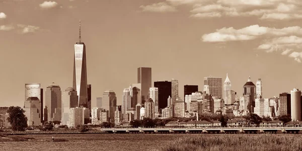 Manhattan Centrum Skyline Met Stedelijke Wolkenkrabbers Rivier — Stockfoto