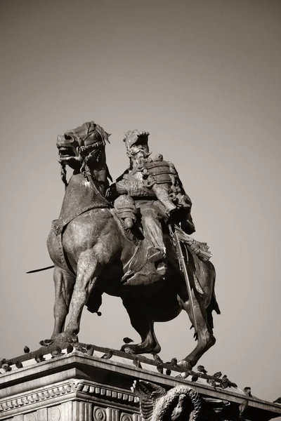Pomník Král Viktor Emanuel Náměstí Nebo Náměstí Piazza Del Duomo — Stock fotografie