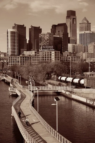 Philadelphia Skyline Med Urban Arkitektur — Stockfoto