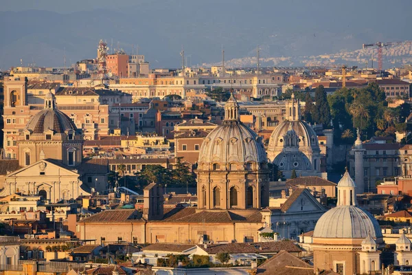 Rom Takutsikt Med Antik Arkitektur Italien Vid Solnedgången Ögonblick — Stockfoto