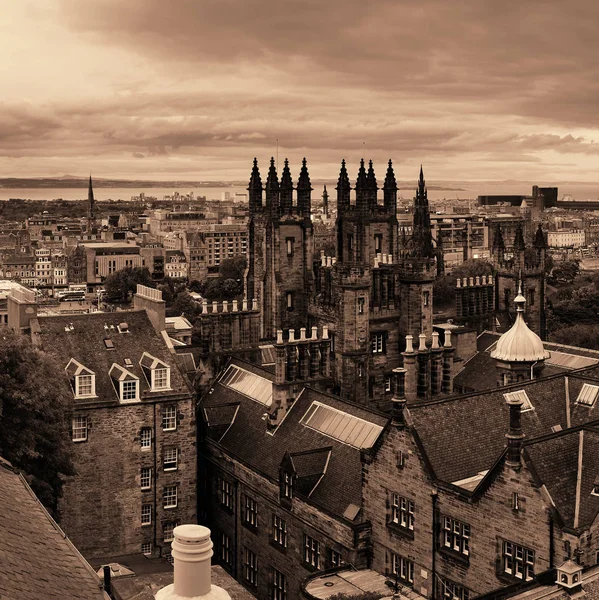Вид Эдинбурга Историческую Архитектуру Великобритания — стоковое фото