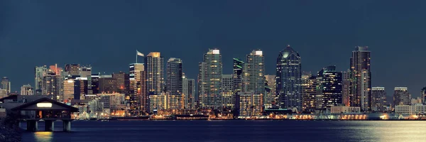 San Diego Downtown Panoramę Moonlight Nad Wodą Nocy — Zdjęcie stockowe