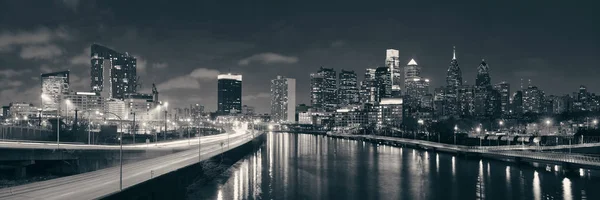 Philadelphia Skyline Nachts Met Stedelijke Architectuur — Stockfoto