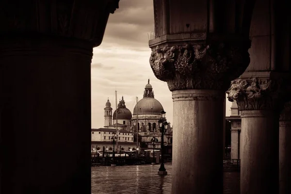 Igreja Veneza Santa Maria Della Saudação Com Colunas Itália — Fotografia de Stock