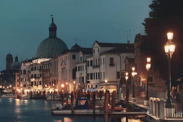 Blick Auf Den Venezianischen Kanal Bei Nacht Mit San Simeone — Stockfoto