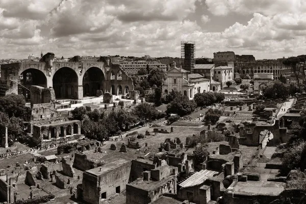 Fórum Roma Com Ruínas Edifícios Históricos Itália — Fotografia de Stock