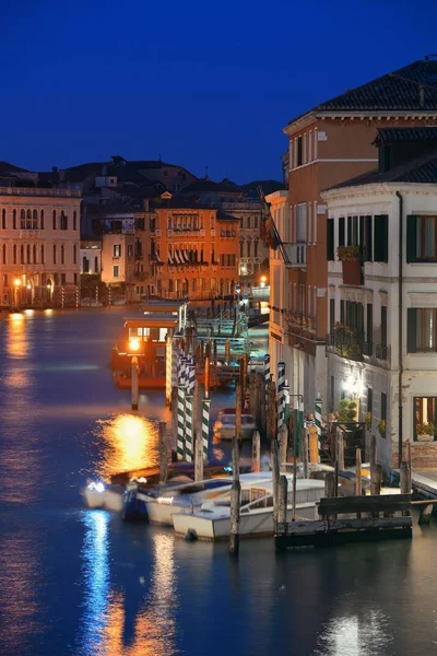 Velence Canal Történelmi Épületek Éjjel Olaszország — Stock Fotó