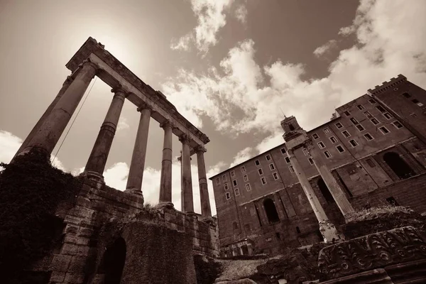 Vista Tirar Fôlego Fórum Roma Com Ruínas Edifícios Históricos Itália — Fotografia de Stock