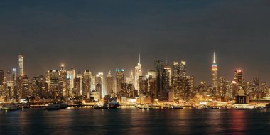 New York şehir manzarası gökdelenler ile panoramik manzaralı 