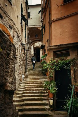Riomaggiore, Cinque Terre, İtalya için tipik sokak görünümü