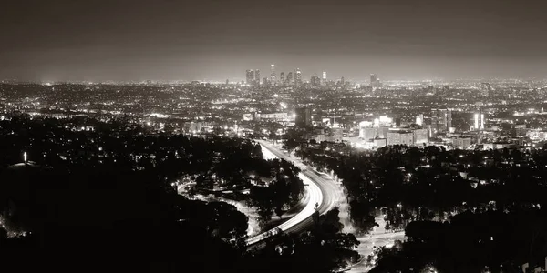 Los Angeles Bei Nacht Mit Städtischen Gebäuden — Stockfoto