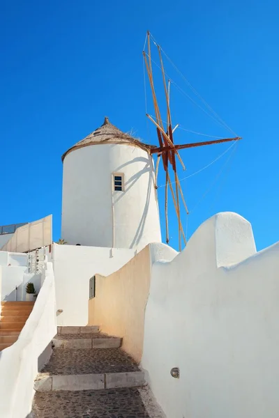 Ilha Santorini Com Moinho Vento Tradicional Grécia — Fotografia de Stock