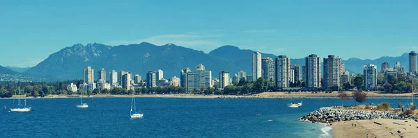 Panorama Panorâmico Cidade Vancouver Com Praia Montanha — Fotografia de Stock