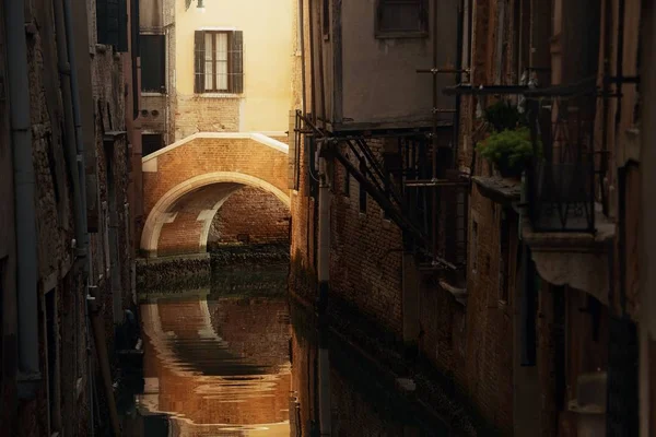 Pont Fut Éclairé Par Lumière Soleil Dans Canal Venise Italie — Photo