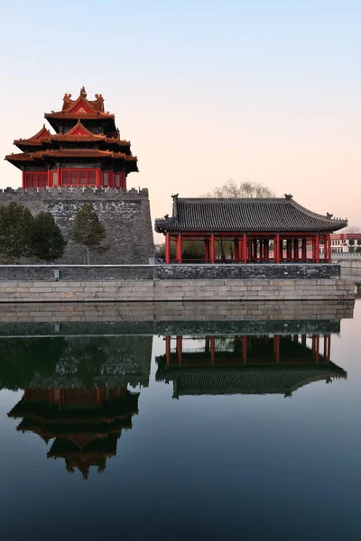 Palacio Imperial Sobre Lago Por Mañana Beijing — Foto de Stock